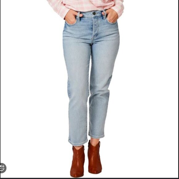Carve Designs Women's Brady Straight Leg Jean - 8 NWOT - Picture 1 of 9